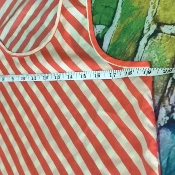 Everly‎ tank top size medium peachy orange and cream - Picture 3 of 5